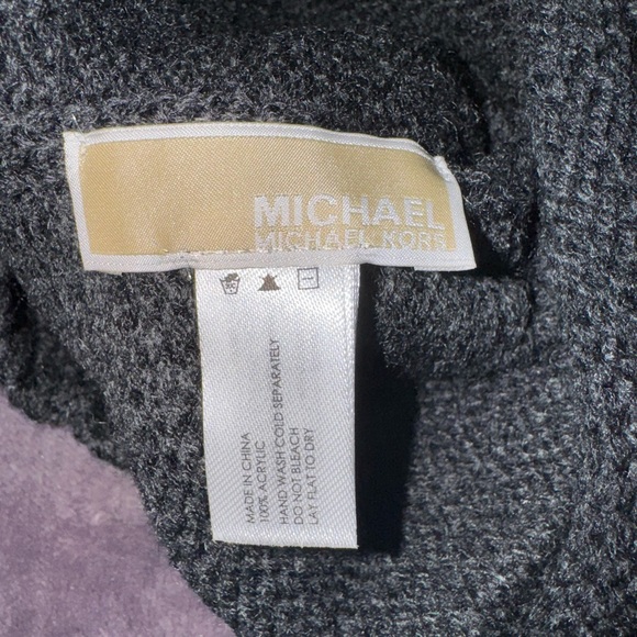 Michael Kors beanie / hat bundle of 3 - Picture 5 of 5